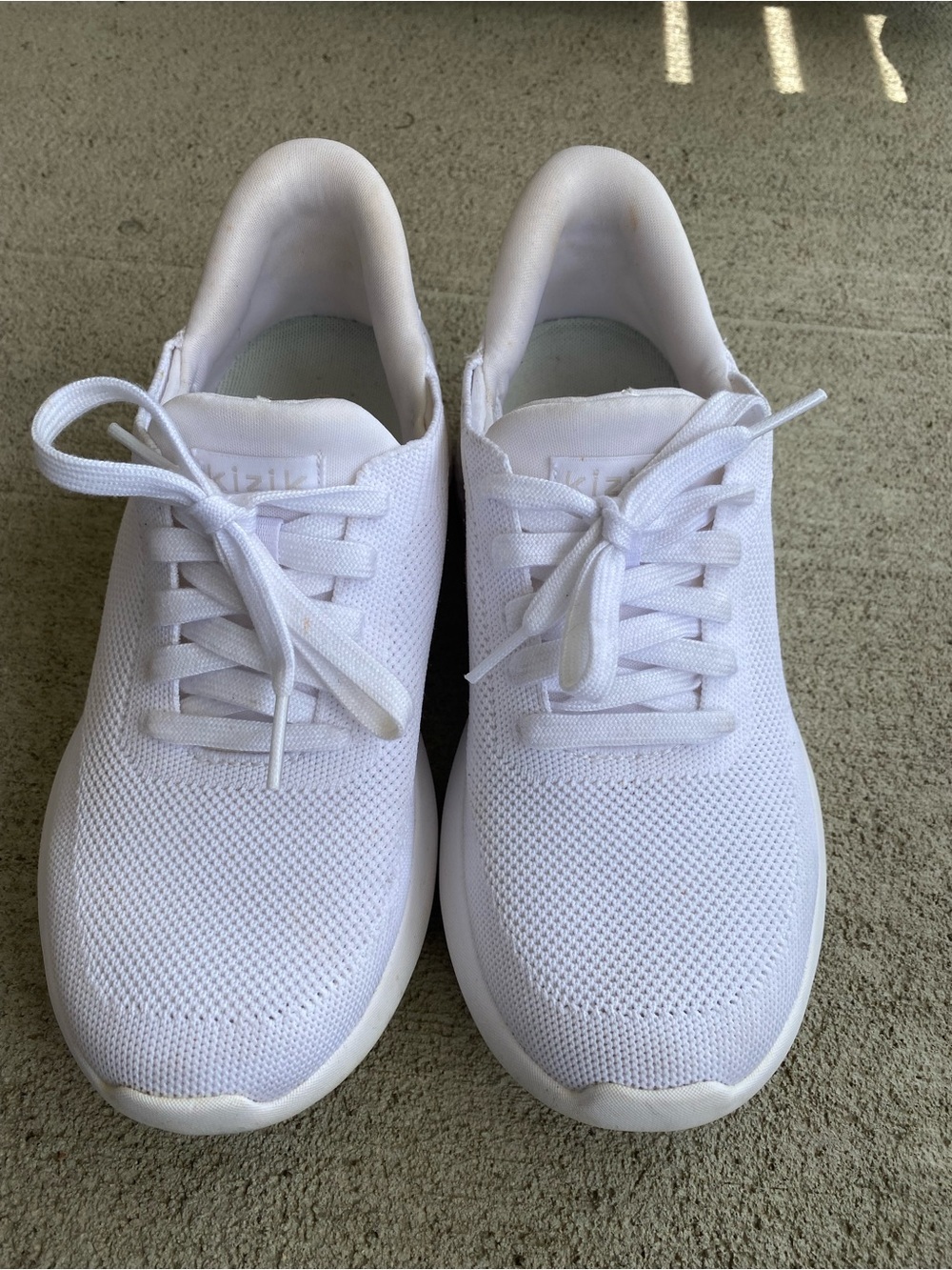 Women’s White Kizik Knit Lace-Up Sneakers Hands Free Step In size 6 - Picture 2 of 7